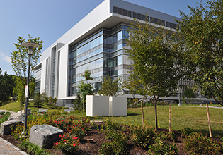 Porter building on the NIH campus in Bethesda, Maryland