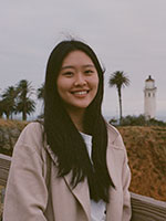 Yannie Darin Lee portrait photo