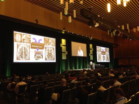 Dr. Laurentius Huber presents at OHBM 2017 in Vancouver