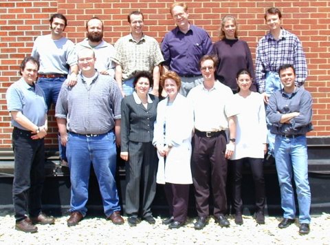 Members of SFIM and FMRIF group photo outside of Building 10, 2000