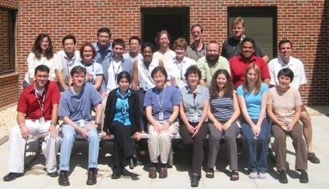 Members of SFIM and FMRIF group photo outside of Building 10, 2003